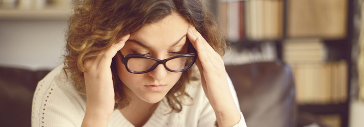 Migraine vs headache comparison and headache location patterns
