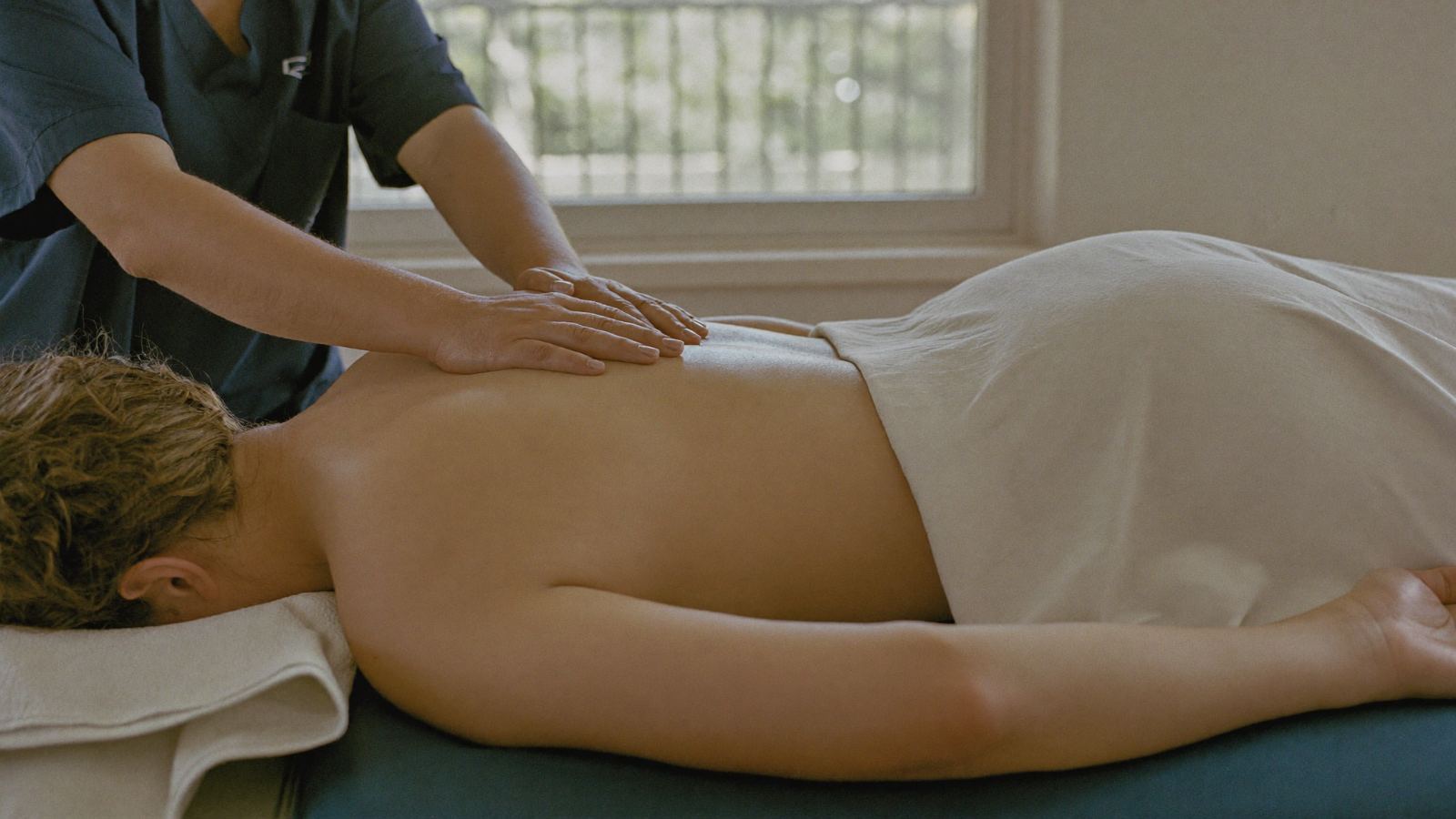 Massage therapy and chiropractic care in one visit at a Lombard IL clinic