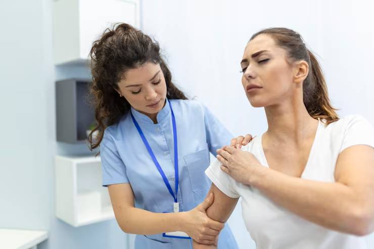 Professional shoulder pain treatment